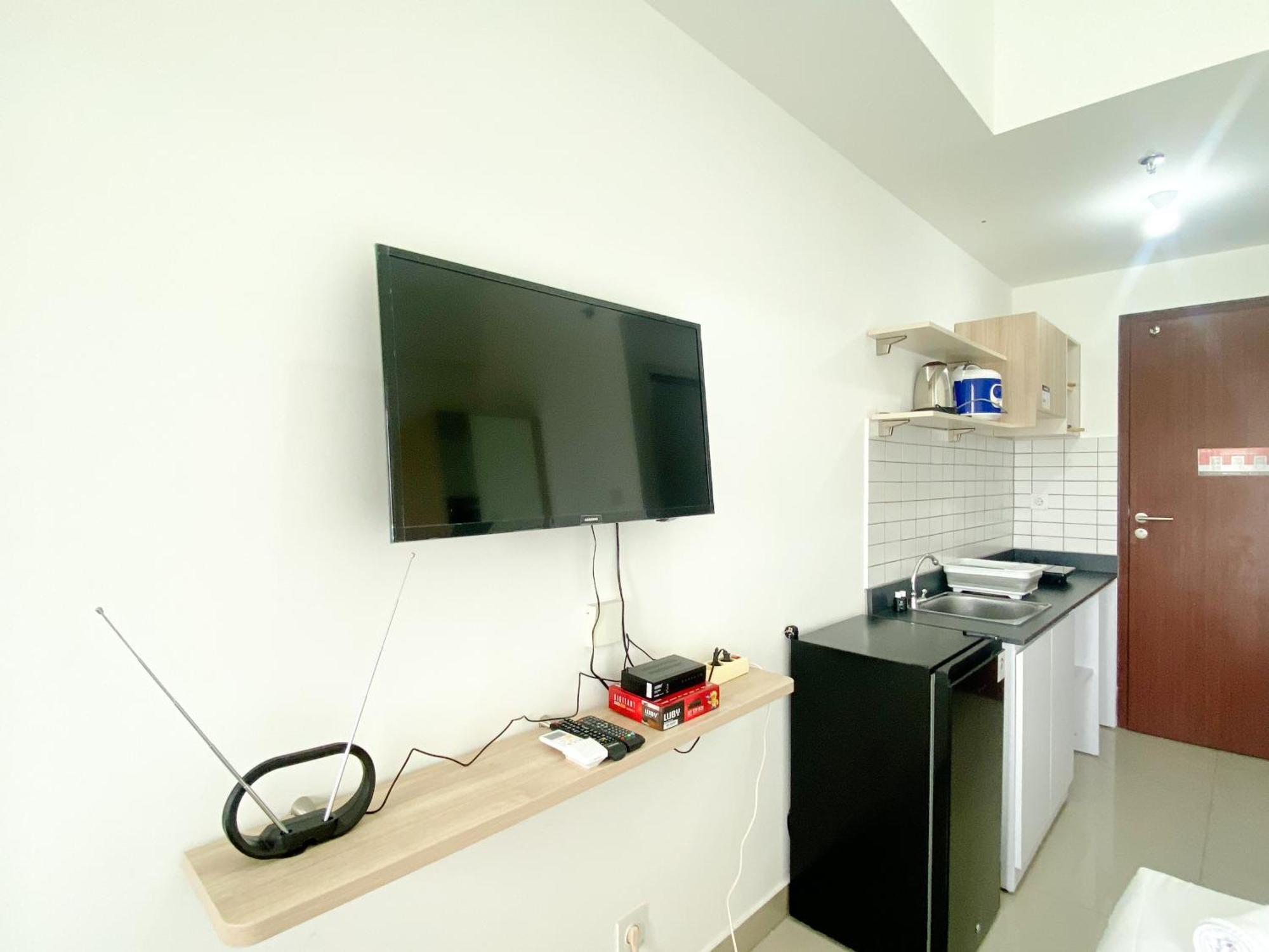 Comfort And Cozy Designed Sayana Bekasi By Travelio Apartment Jakarta